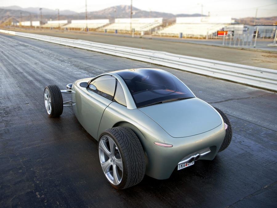  Volvo T6 Roadster Concept 2005 года  (фото 4 из 16)